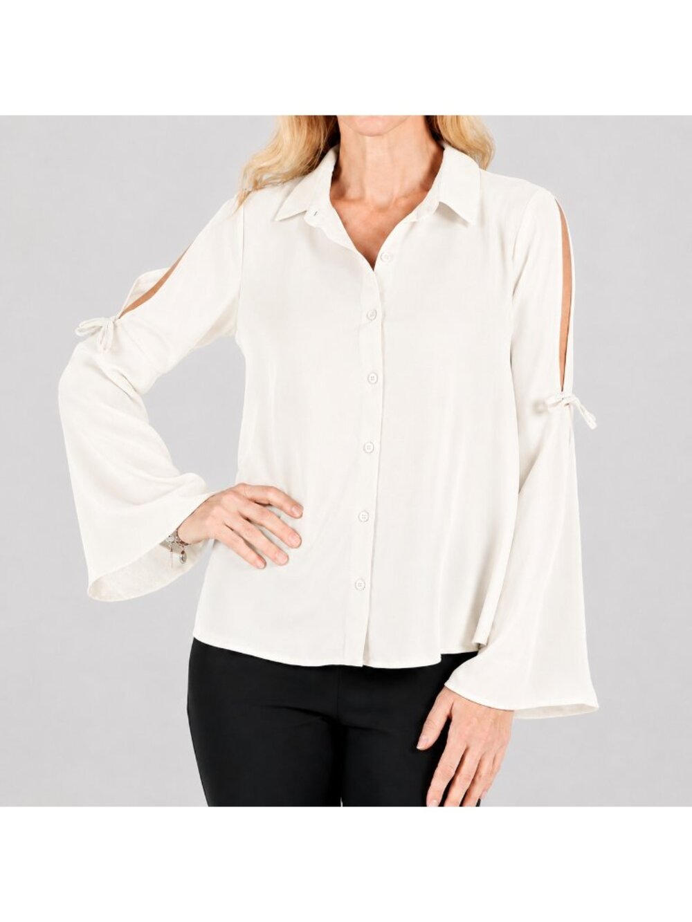 NEW Artizan Off White Cut-Out Bell Sleeve Blouse - Small